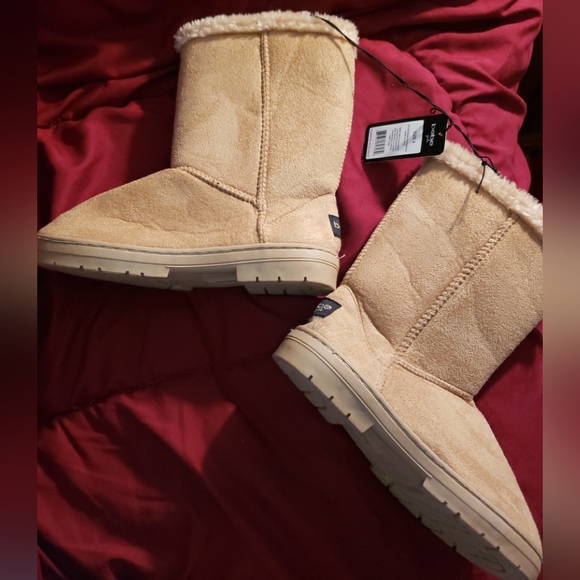 Bebe Girls Size 4 Light Brown Tan Boots Fur Lined  Faux Crystal Buttons NWT - Picture 9 of 9